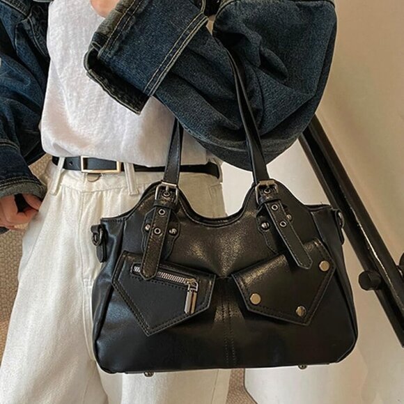 Stylish Vegan Leather Tote Handbag - Perfect for Winter Travel & Daily Use - Picture 2 of 6